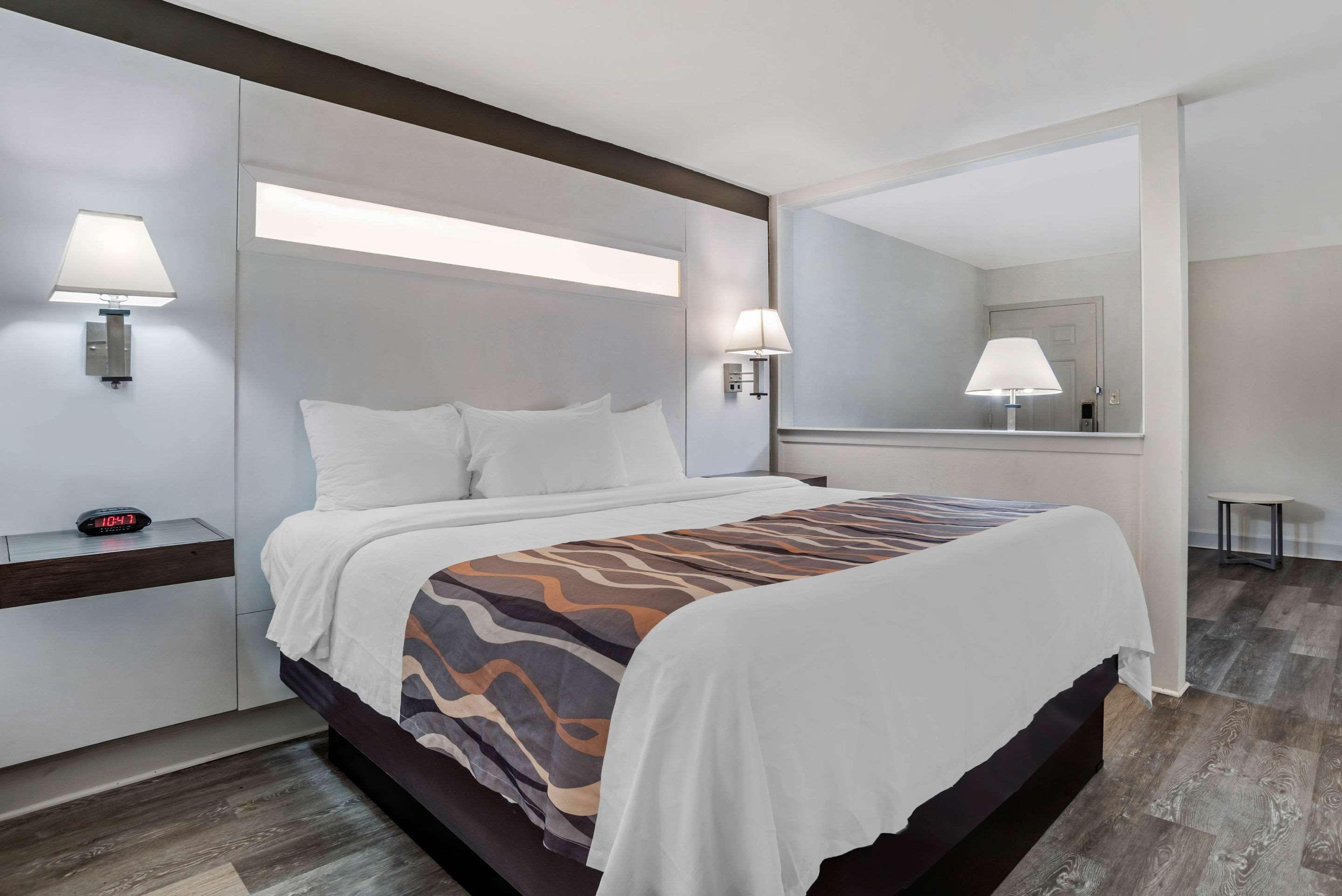 Clarion Inn Montgomery East Monticello Dr Esterno foto