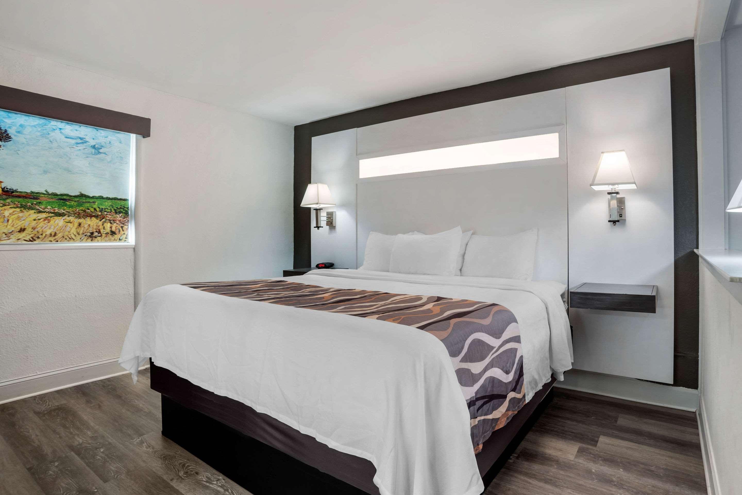 Clarion Inn Montgomery East Monticello Dr Esterno foto