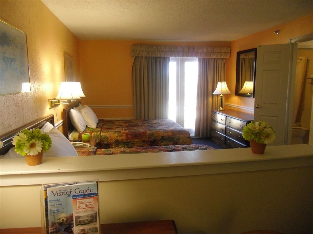 Clarion Inn Montgomery East Monticello Dr Esterno foto